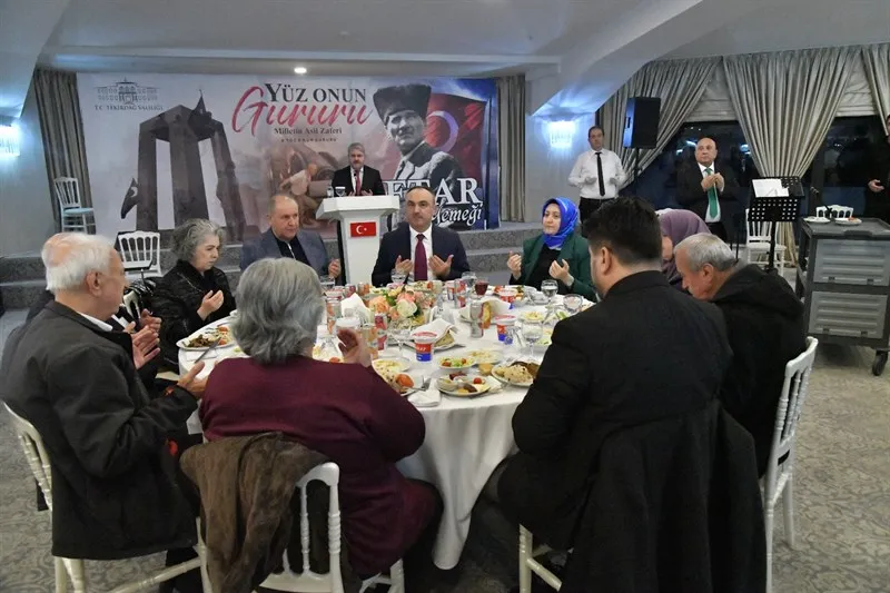 TEKİRDAĞ’DA ŞEHİT AİLELERİ VE GAZİLER ONURUNA İFTAR PROGRAMI DÜZENLENDİ