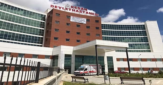 KEŞAN’DA ANESTEZİ TEKNİKERİ ÇALIŞTIĞI HASTANEDE ÖLÜ BULUNDU