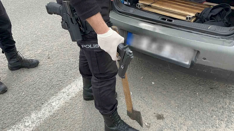 OYUNCAK TABANCA TEŞHİR EDEN ŞAHISLAR GÖZALTINA ALINDI