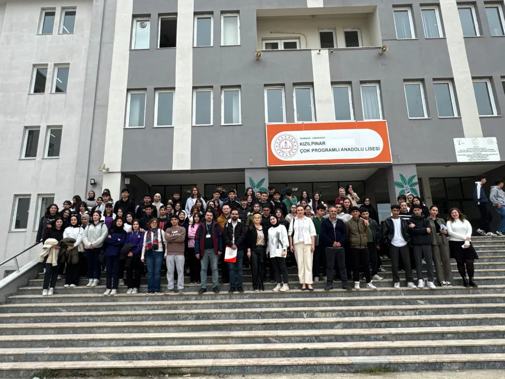 ÇERKEZKÖY’DE ÖĞRENCİLERE AĞIZ VE DİŞ SAĞLIĞI EĞİTİMİ VERİLDİ