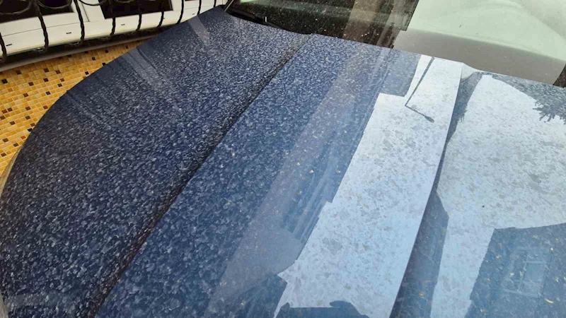 TEKİRDAĞ’DA ARAÇLARIN ÜZERİ ÇAMURLA KAPLANDI