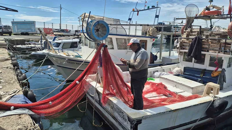 TEKİRDAĞ’DA AV YASAĞI BAŞLADI: 250 BİN LİRALIK AĞLAR MÜSİLAJDA KAYBOLDU