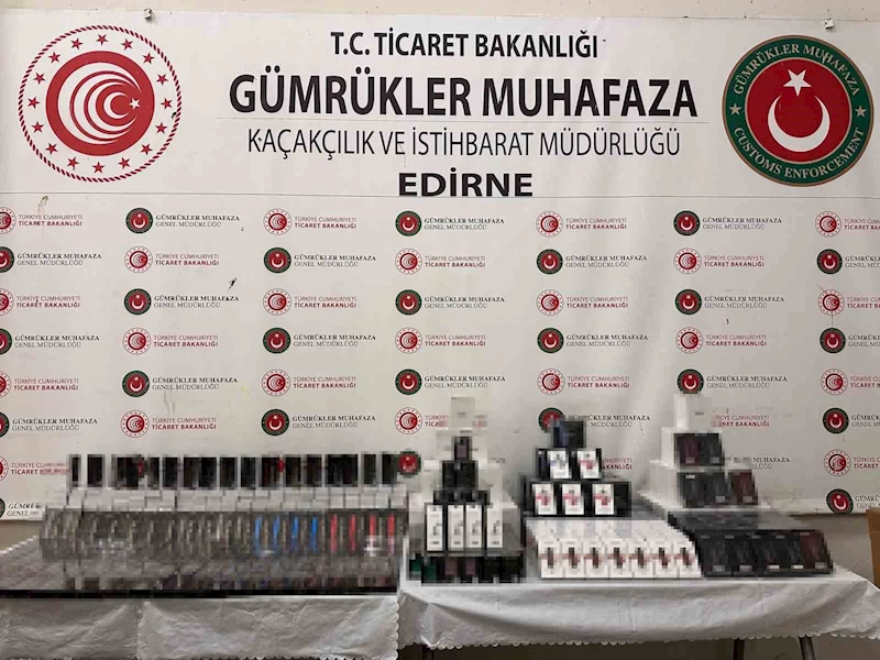 KAPIKULE’DE YASAKLI KİMYASAL MADDE VE ELEKTRONİK SİGARA ELE GEÇİRİLDİ