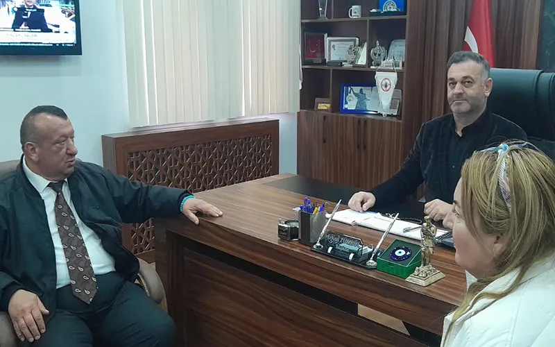 YAŞAR KUŞ ODA ZİYARETLERİYLE SEÇİM ÇALIŞMALARINA HIZ VERDİ