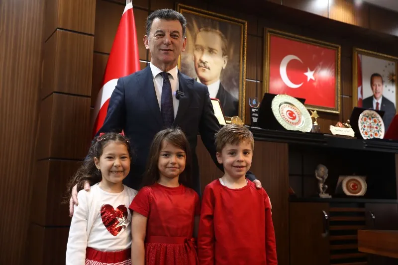 KAPAKLI BELEDİYESİ’NİN MİNİK BAŞKANLARI