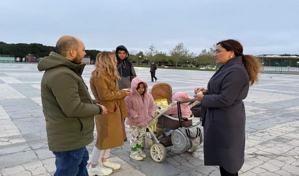 CANDAN BAŞKAN DEPREMDE VATANDAŞI YALNIZ BIRAKMADI