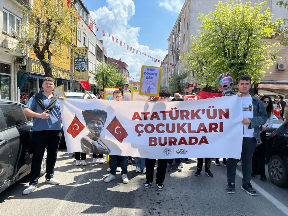 SARAY’DA ÇOCUKLAR EĞLENCEYE DOYDU