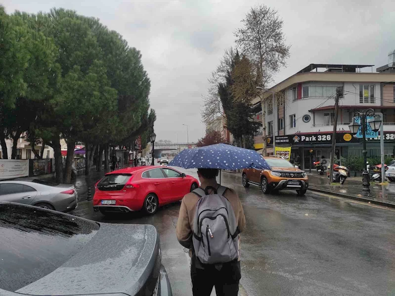 TEKİRDAĞ’DA SAĞANAK YAĞIŞ