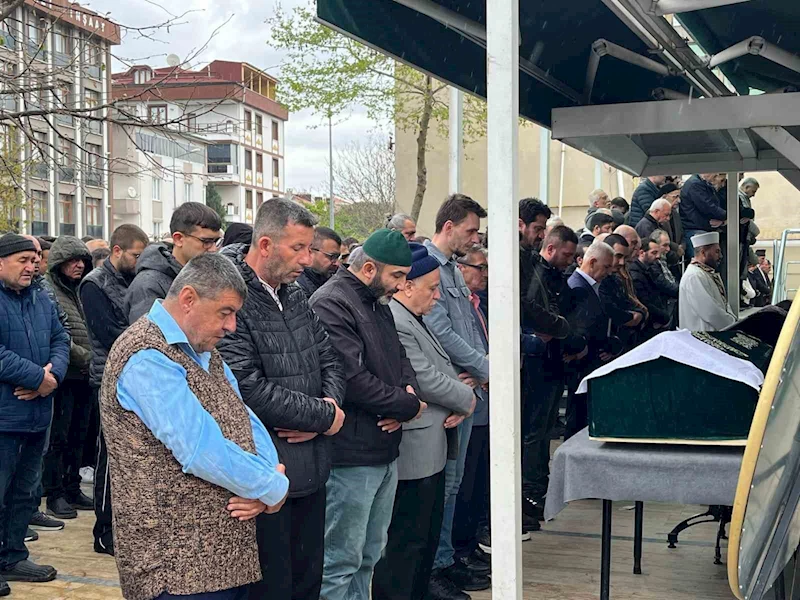 MİRAS KAVGASINDA ÖLDÜRÜLEN 3 KİŞİ SON YOLCULUĞUNA UĞURLANDI