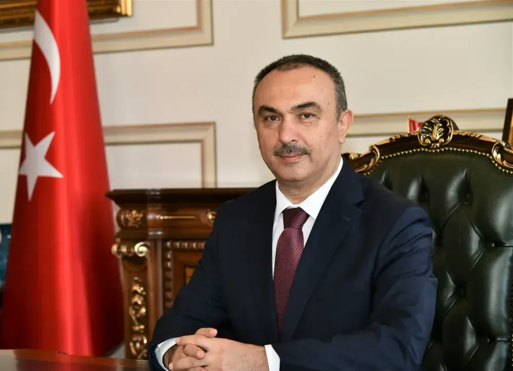 VALİ SOYTÜRK’TEN 8 NİSAN DÜNYA ROMANLAR GÜNÜ MESAJI