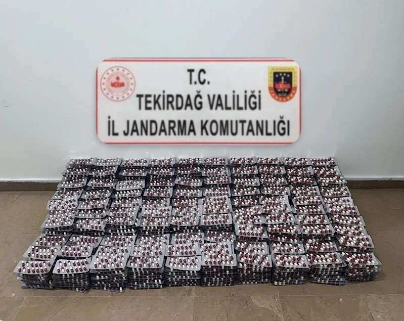 TEKİRDAĞ’DA JANDARMADAN RUHSATSIZ SİLAH VE UYUŞTURUCU OPERASYONLARI