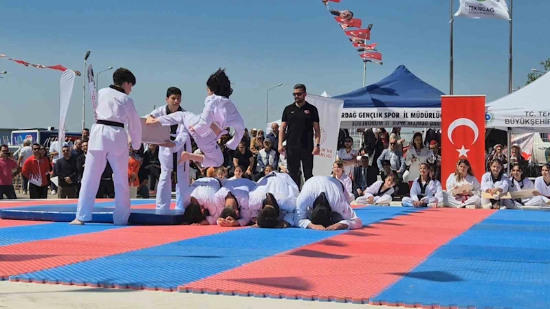 19 MAYIS’TA YETENEK GÖSTERİLERİ NEFES KESTİ