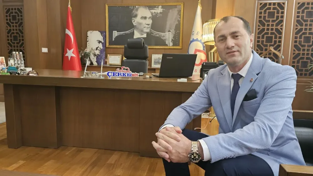 VAHAP AKAY’IN YERİNE ŞAKRAK VEKALET EDİYOR