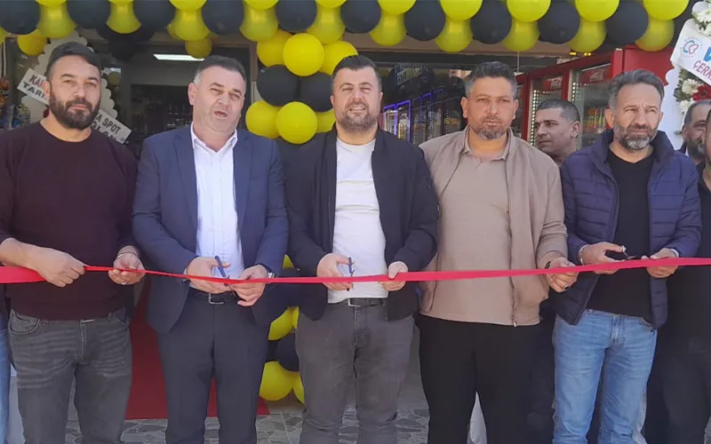 AÇILIŞINI ESNAF ODASI BAŞKANI ZÜMBÜL YAPTI