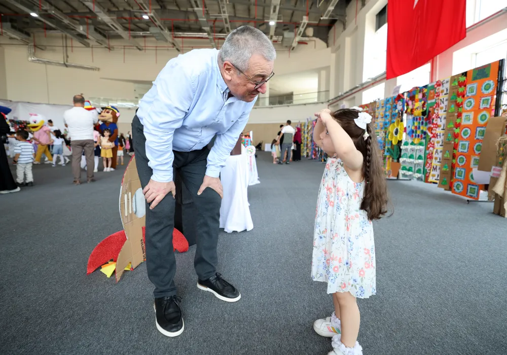 ÇOCUK AKADEMİSİ MEZUNİYET TÖRENİ YAPILDI