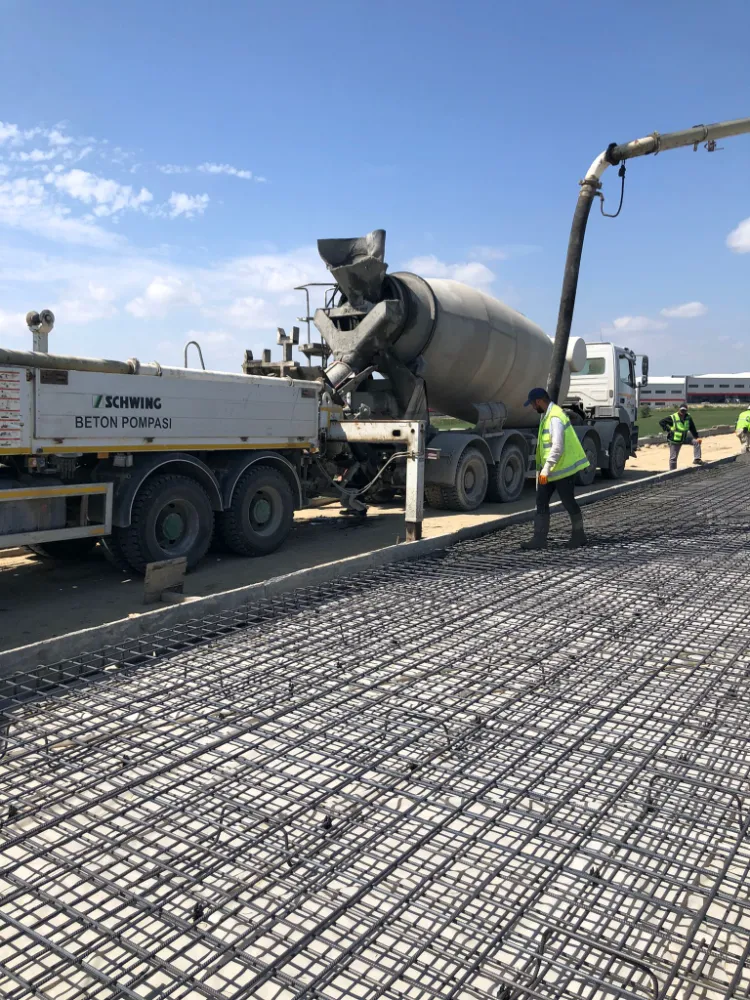 HIZLI TREN HATTINDAKİ ÇALIŞMALAR HIZLA DEVAM EDİYOR