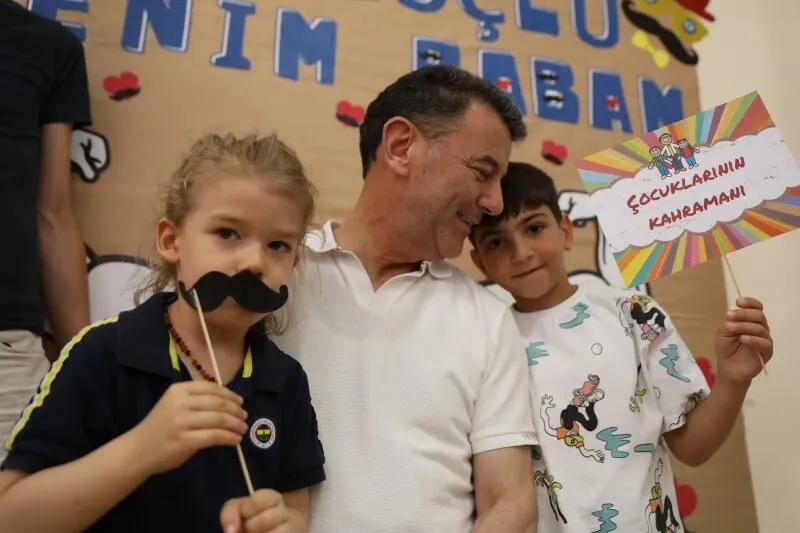 BABALAR VE ÇOCUKLAR GÖNÜLLERİNCE EĞLENDİLER