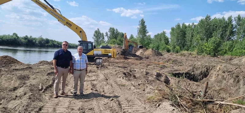 ÇELTİK ÜRETİCİSİNİN GÖZÜ KOMŞUDA: MERİÇ NEHRİ’NDE KURAKLIK ALARMI