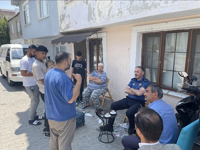 TEKİRDAĞ EMNİYET MÜDÜRÜNDEN MAHALLE ZİYARETLERİ
