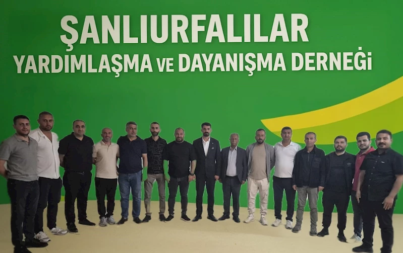 ŞANLIURFALILAR DERNEĞİ’NDE BAYRAK DEĞİŞİMİ