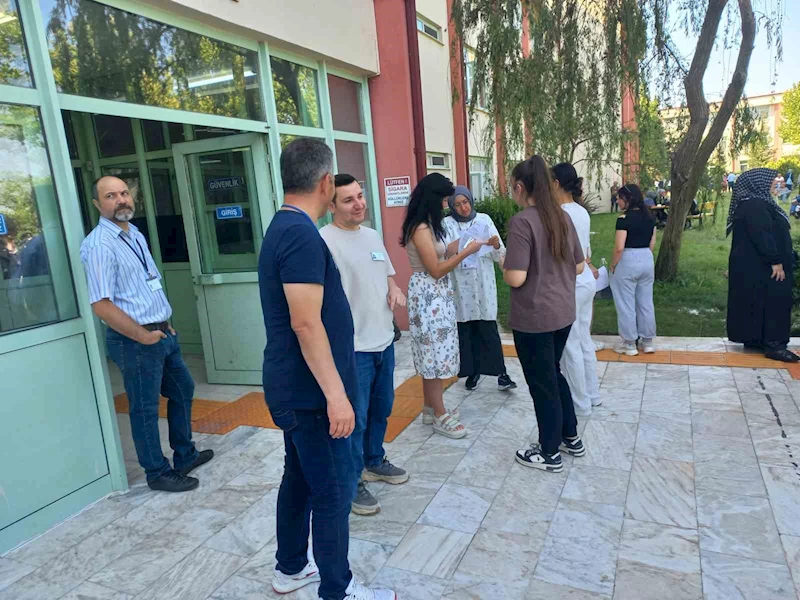 ÖĞRENCİ KİMLİĞİNİ UNUTTU, SINAV HAYALİ YARIM KALDI