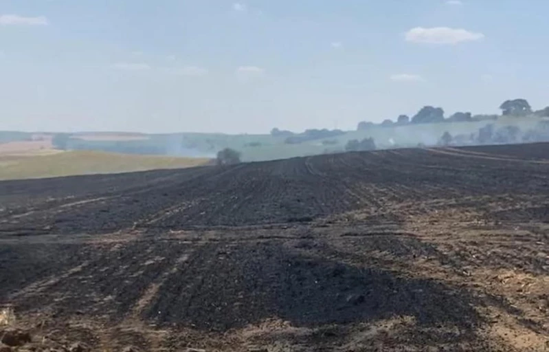 HAYRABOLU’DA 15 DÖNÜM BUĞDAY TARLASI YANDI