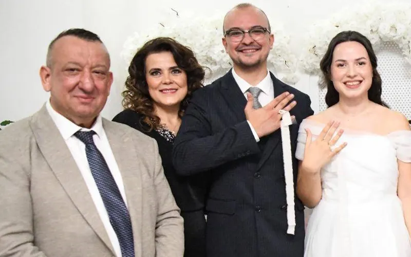 YAŞAR KUŞ OĞLUNU EVLENDİRDİ