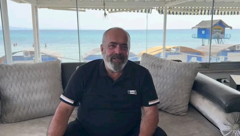 KURBAN BAYRAMI’NDA OTOGARA GİREN İNATÇI KEÇİ ÇEKMECEDEN PARALARI ALIP GİTTİ