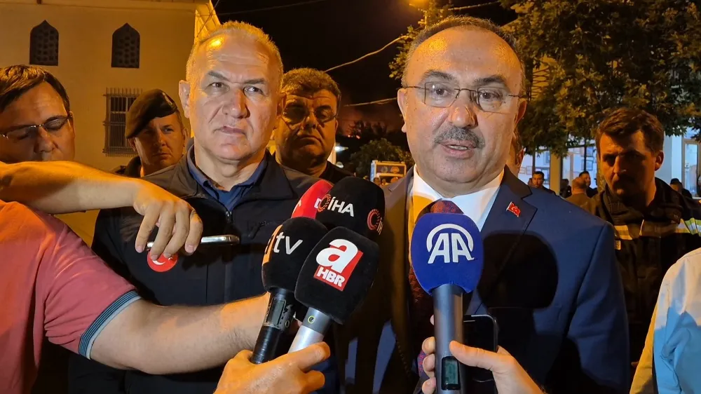 TEKİRDAĞ’DAKİ ORMAN YANGININA 21 HAVA ARACI MÜDAHALE EDECEK