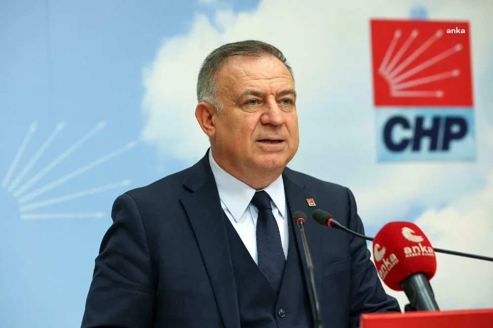 CHP’Lİ MECLİS ÜYELERİNİN BELEDİYELERDEKİ GÖREVLERİNDEN İSTİFASI İVEDİLİKLE İSTENDİ