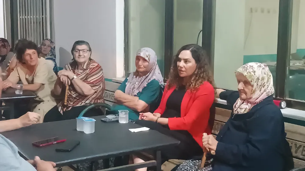 BAŞKAN YÜCEER MAHALLELİLERİN SORUNLARINI DİNLEDİ