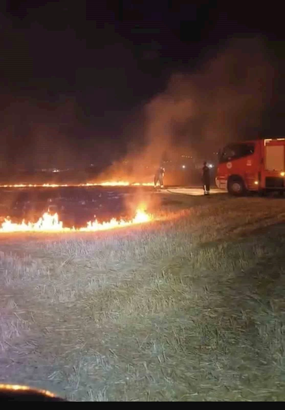 TEKİRDAĞ’DA ALEVLER GECEYİ AYDINLATTI