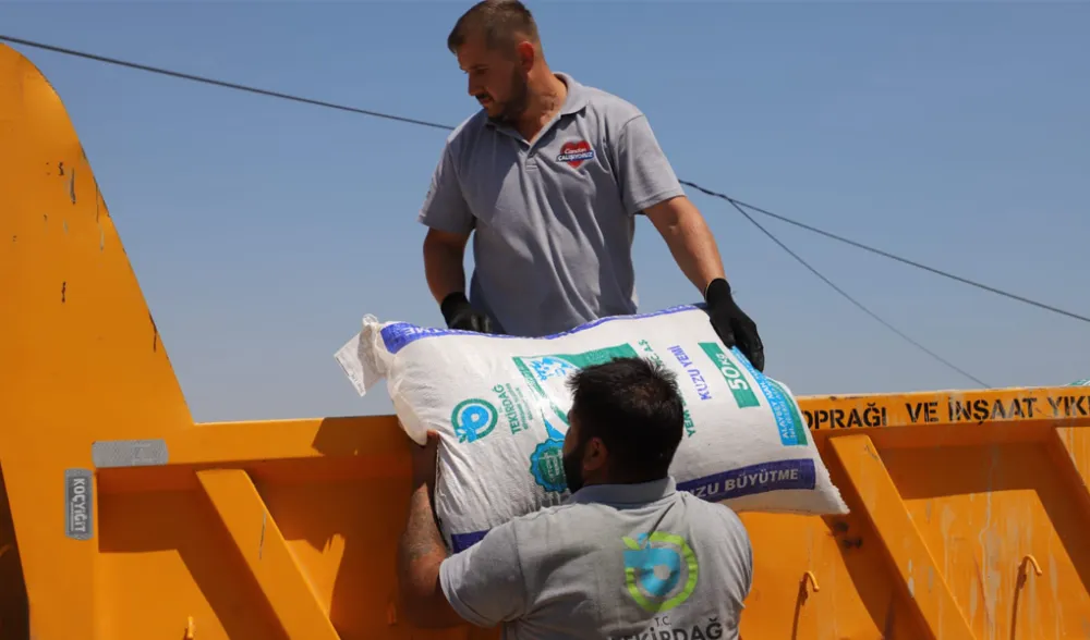 ŞARKÖY YANGINI’NIN YARALARI DAYANIŞMAYLA SARILIYOR
