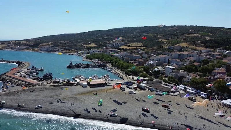 TEKİRDAĞ’DA ‘UÇURTMA FESTİVALİ’ GÖKYÜZÜNÜ RENKLENDİRDİ