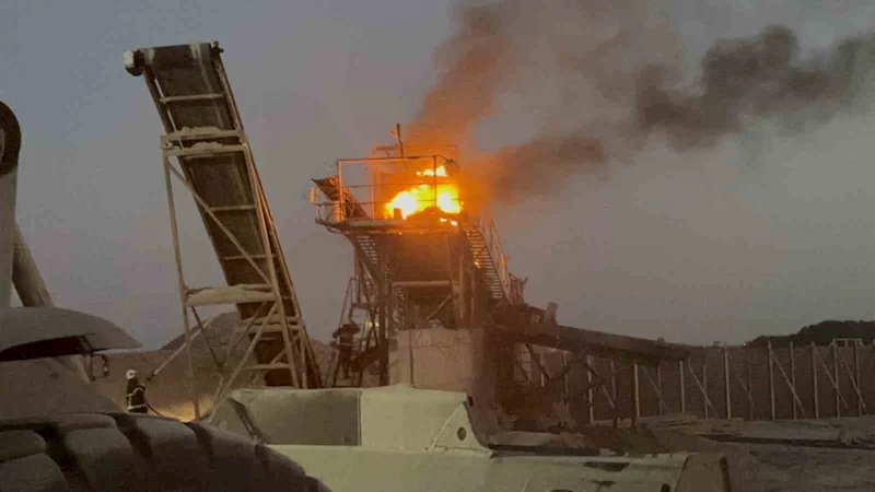 MERİÇ NEHRİ’NDE HELEZON ALEV ALEV YANDI