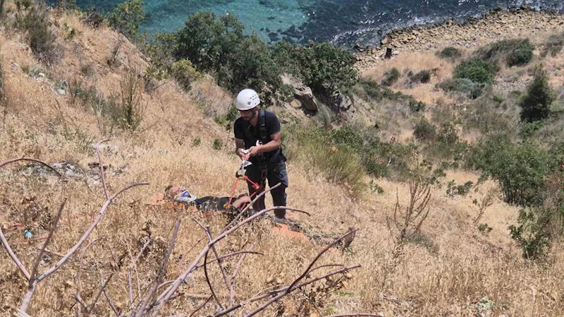 TEKİRDAĞ’DA UÇURUMDAN DÜŞEN YARALI GENÇ BULUNDU