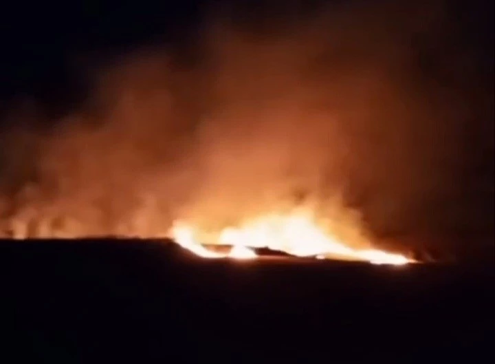 TEKİRDAĞ’DA İKİ MAHALLEDE ÇIKAN YANGINDA 20 DÖNÜM BUĞDAY TARLASI KÜL OLDU