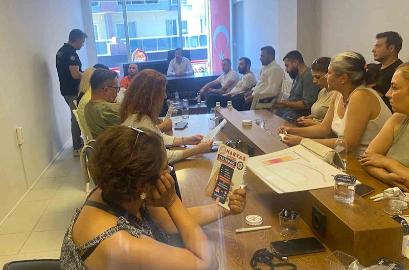 TEKİRDAĞ’DA ANNELERE NARKOTİK FARKINDALIK EĞİTİMİ VERİLDİ