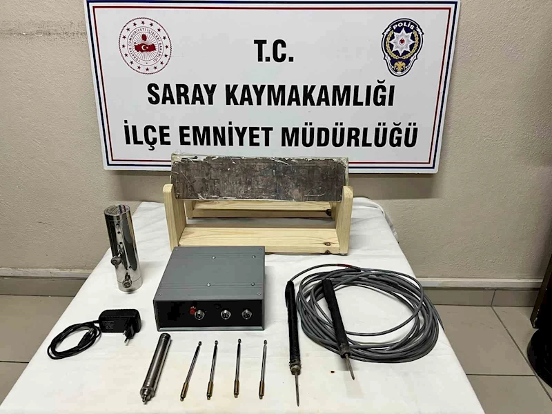 DEFİNECİLER, TARİHİ ESER HARİTA İLE YAKALANDIA