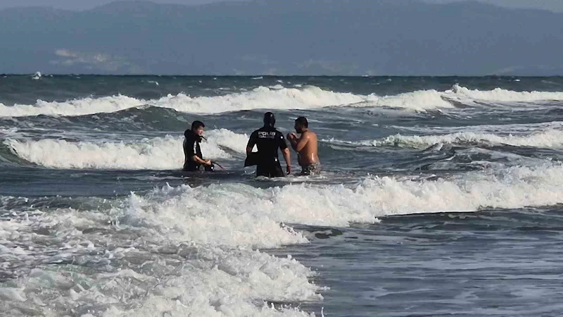 TEKİRDAĞ’DA YASAĞA UYULMAYAN DENİZDE CAN PAZARI YAŞANDI: 2 KİŞİ KURTARILDI, 1 KİŞİ KAYIP