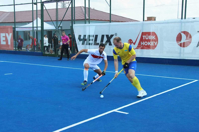 FİNALDE TÜRKİYE UKRAYNA KARŞILAŞTI