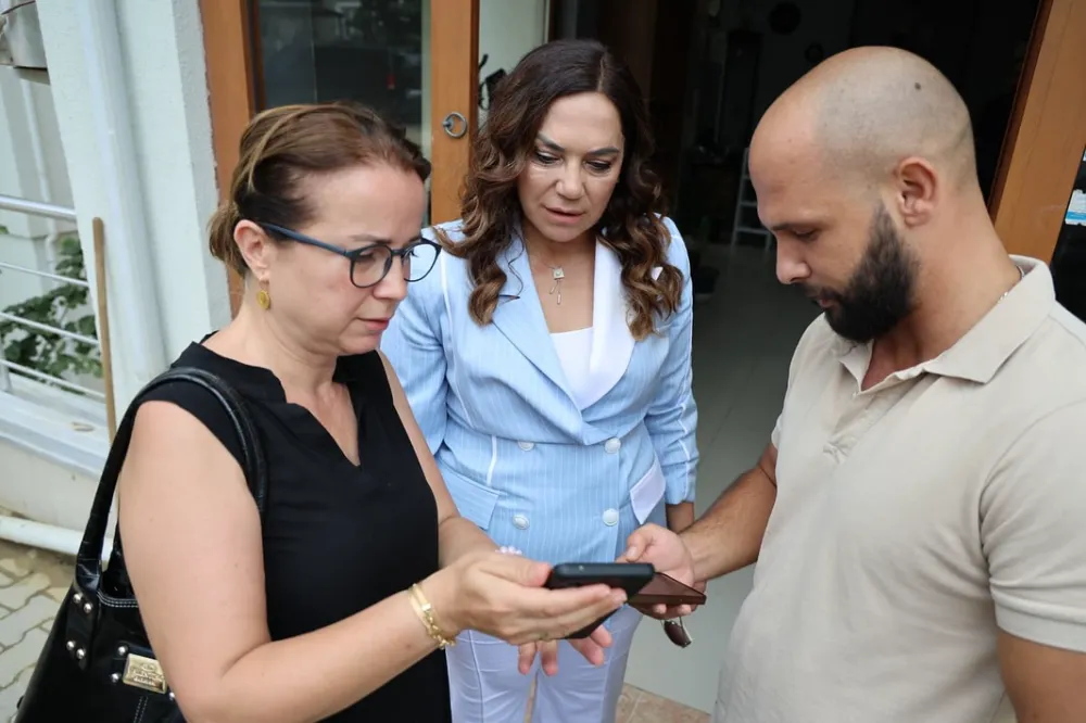 SÜLEYMANPAŞA’DA ANİ BASTIRAN YAĞIŞ SONRASI BÜYÜKŞEHİR VE TESKİ EKİPLERİ SEFERBER OLDU