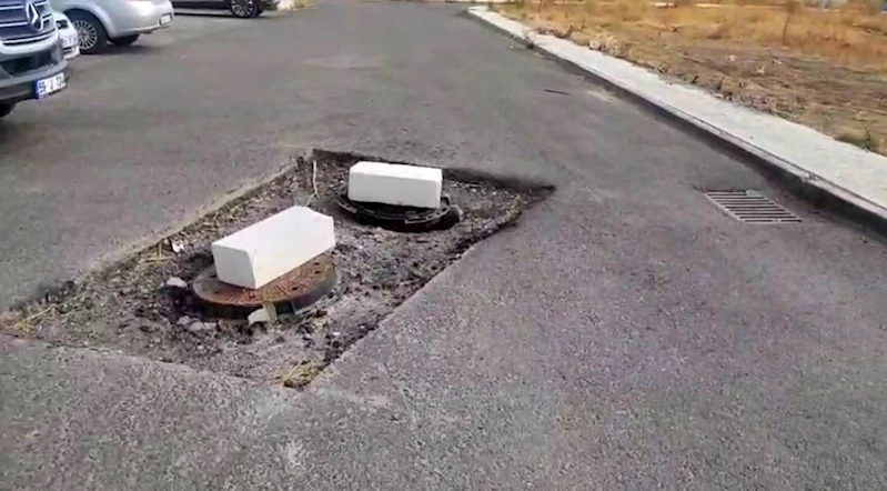 ÇORLU’DA RÖGAR KAPAĞINI AÇIK BIRAKIP GİTTİLER, VATANDAŞ KENDİ ÖNLEMİNİ ALDI