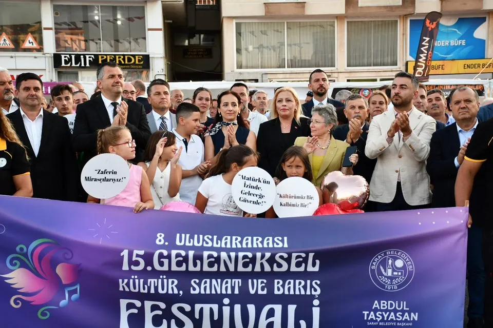 KÜLTÜR, SANAT VE BARIŞ SARAY’DA BULUŞTU