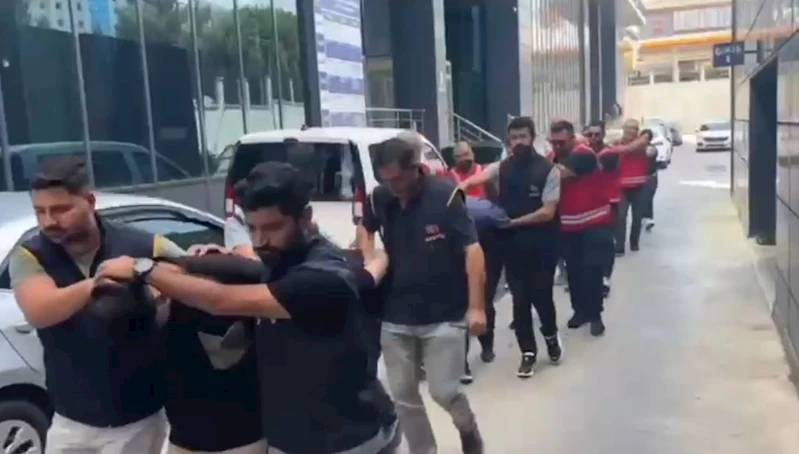 TUTUKLUNUN DAVASI İÇİN ‘HAKİM-SAVCIYA RÜŞVET VERECEĞİZ’ YALANIYLA DOLANDIRICILIK