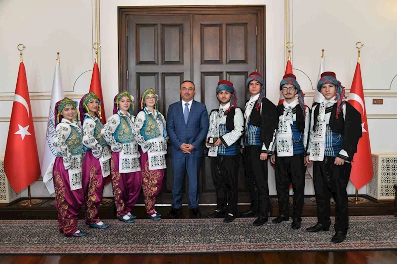 TEKİRDAĞLI EKİP TÜRKİYE İKİNCİSİ OLDU