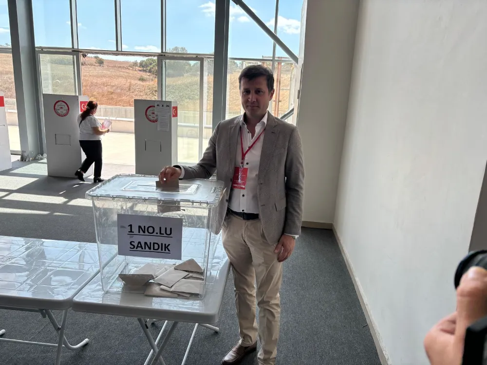 VAHAP AKAY: UMUDU BÜYÜTMEYE DEVAM EDECEĞİZ!