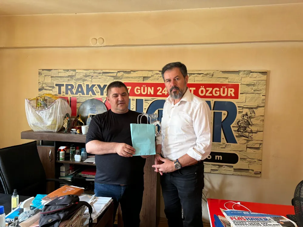 ÇERKEZKÖYLÜ YAZAR HAYRİ VAROL’DAN TRAKYA FLAŞ HABER’E ZİYARET