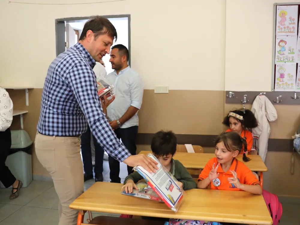 BİRİNCİ SINIFLARIN KIRTASİYE SETİ ÇERKEZKÖY BELEDİYESİ’NDEN