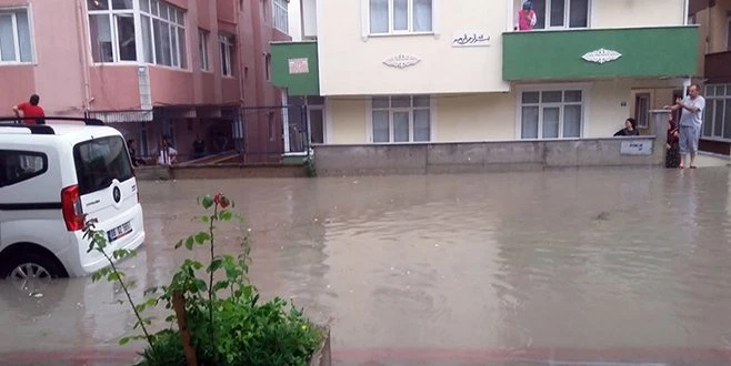 YAĞMURDAN ARTA KALANLAR!